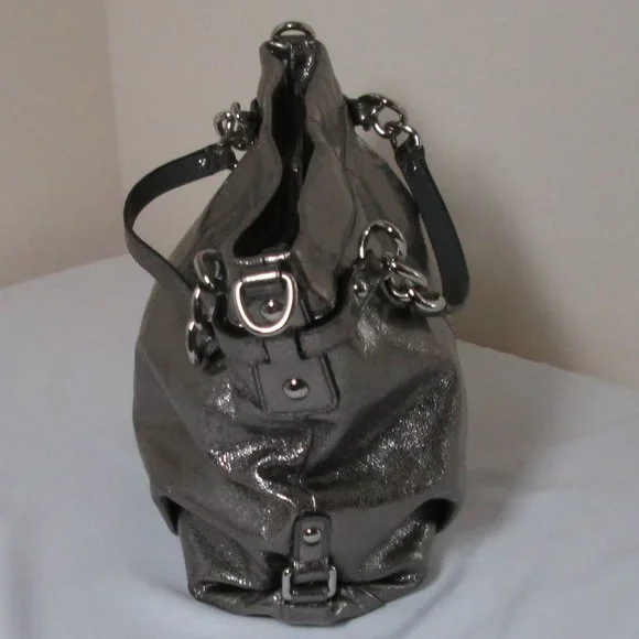 Coach Metallic Silver Hobo Purse No. L117B-F17166 Pre-owned Excellent Co… - Picture 6 of 16